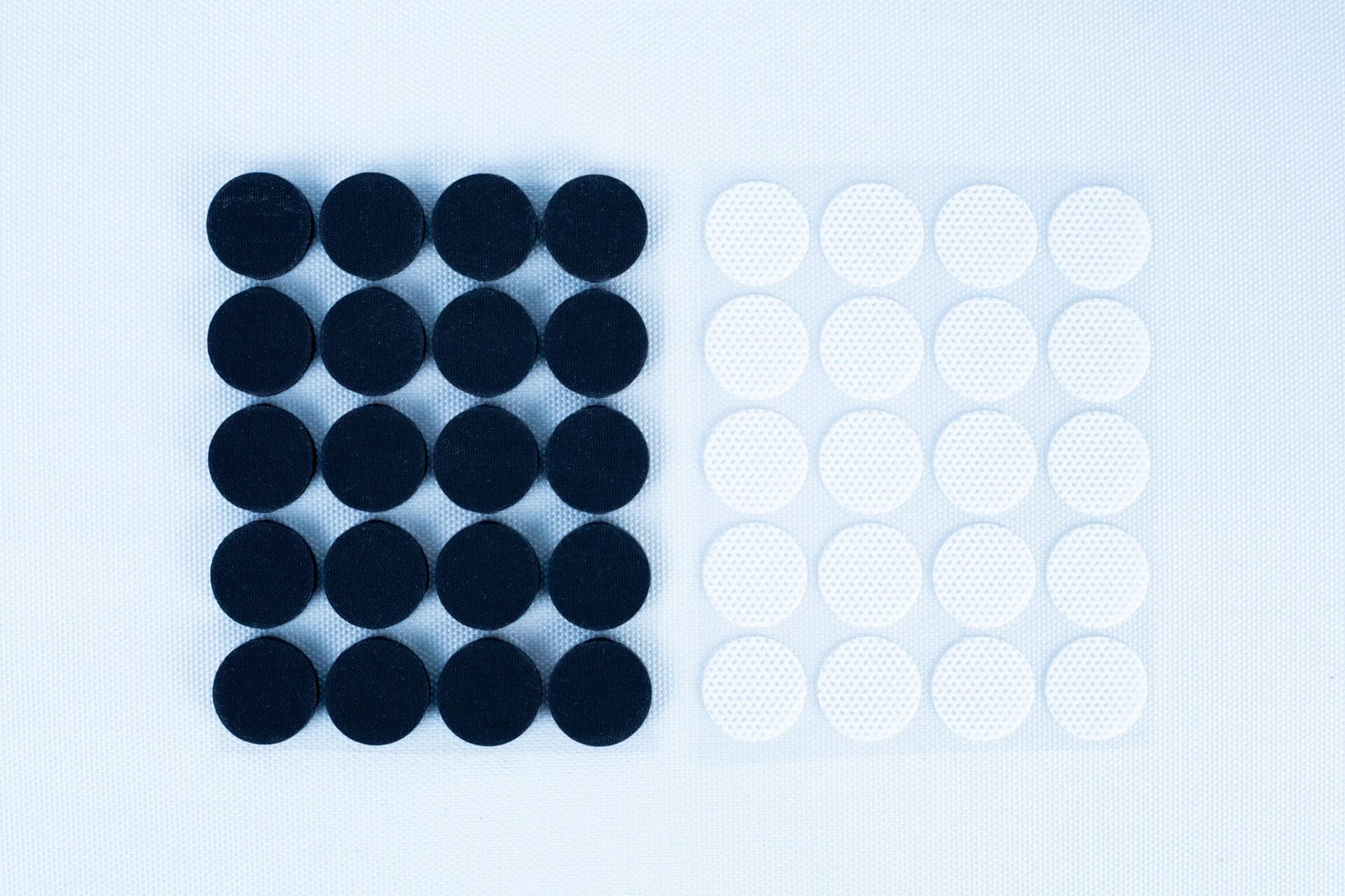 Black and white round Self-healing Injection Port & Air Vent Filter-3M dots, similar to an air filter vent, are arranged in a grid on a light background.