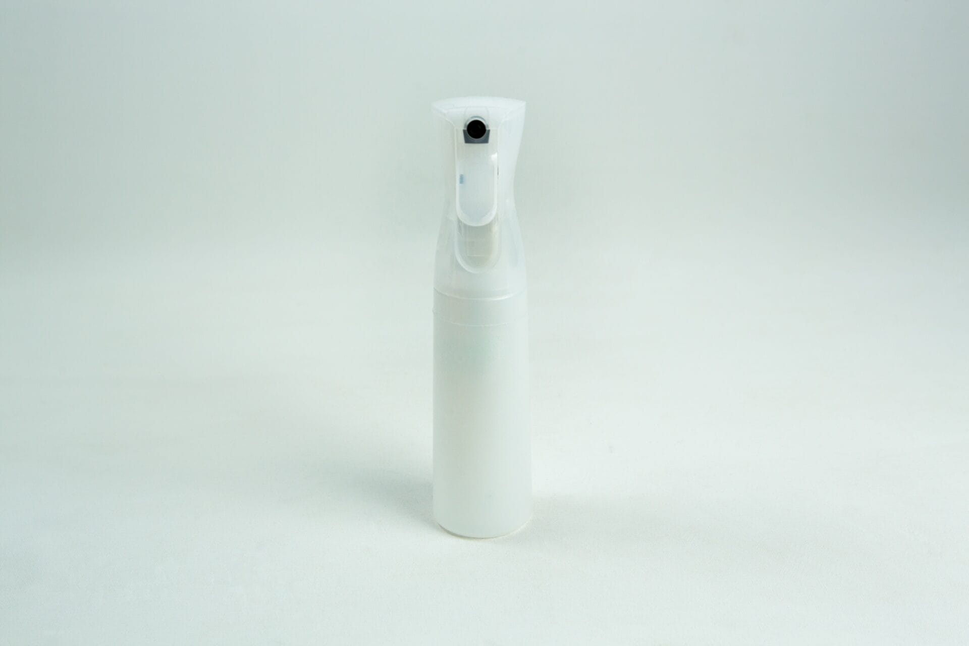 A 300ml Spray Bottle Atomiser Mushroom Fine Mist stands upright on a plain white background, featuring a durable spray mechanism.