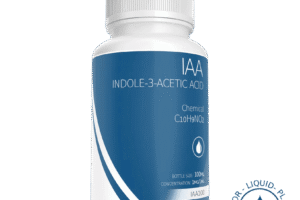 A white bottle labelled Plant Cell Indole-3-Acetic Acid (IAA) Solution, 100ml, 1mg/1ml, with blue accents and a plant growth regulator seal.